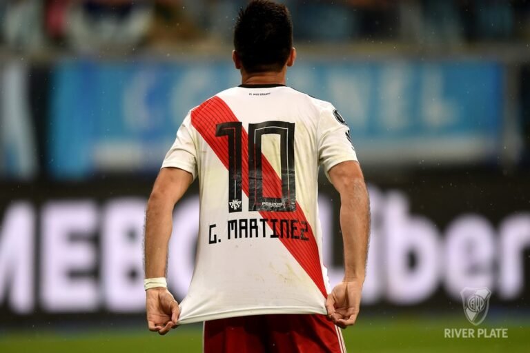 Flamengo acompanha situação de craque do River.