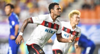 Anderson Lopes assina por três anos com o Sapporo e comemora retorno ao Japão