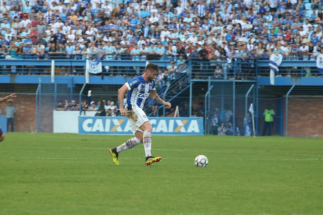 Após renovar com o Avaí, André Moritz nas disputas do estadual e Série A em 2019