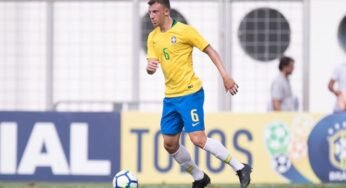 Lateral do Corinthians, Carlos Augusto comemora convocação para o Sul-Americano Sub-20