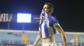 Matheus Barbosa renova com o Avaí!