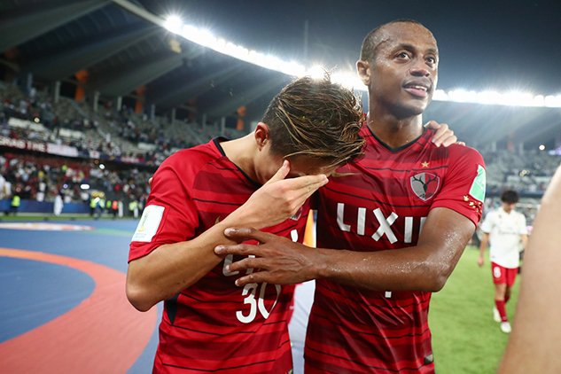 Kashima Antlers perde e fica pelo caminho