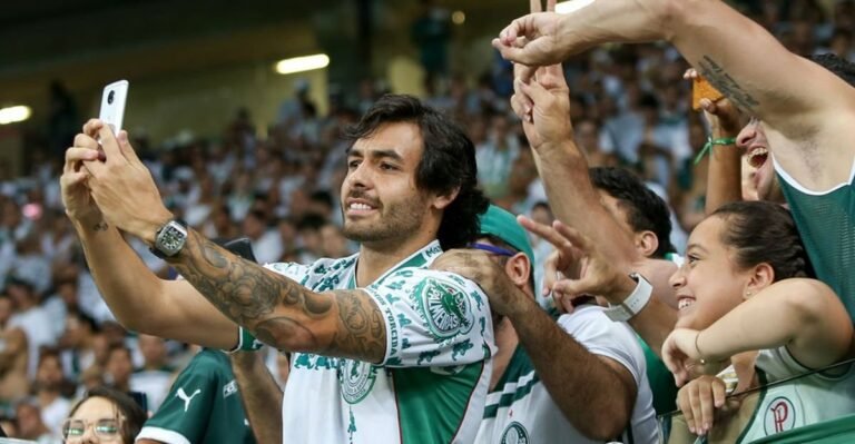 Ricardo Goulart pode não estar na lista dos relacionados para a primeira fase do campeonato Paulista.