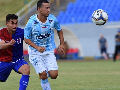 Londrina enfrenta o Paraná de olho na vaga e na grana