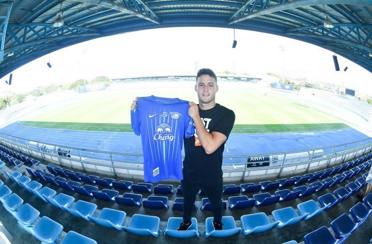 Patrick Cruz ex-São Paulo, é a nova contratação do Chonburi FC