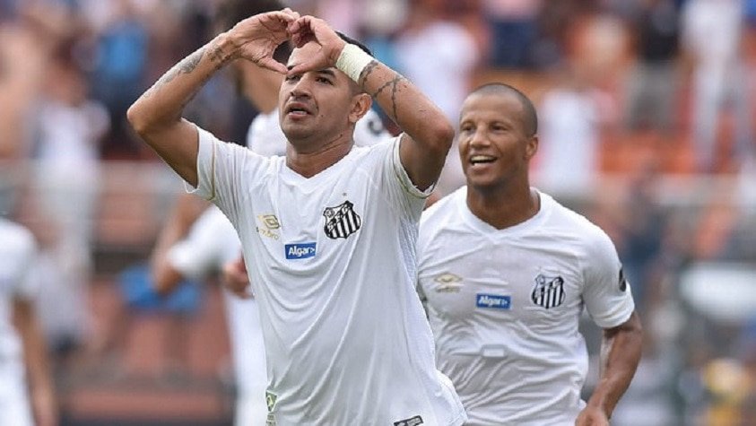 Com Sampaoli, ataque volta a ser a grande arma do Santos