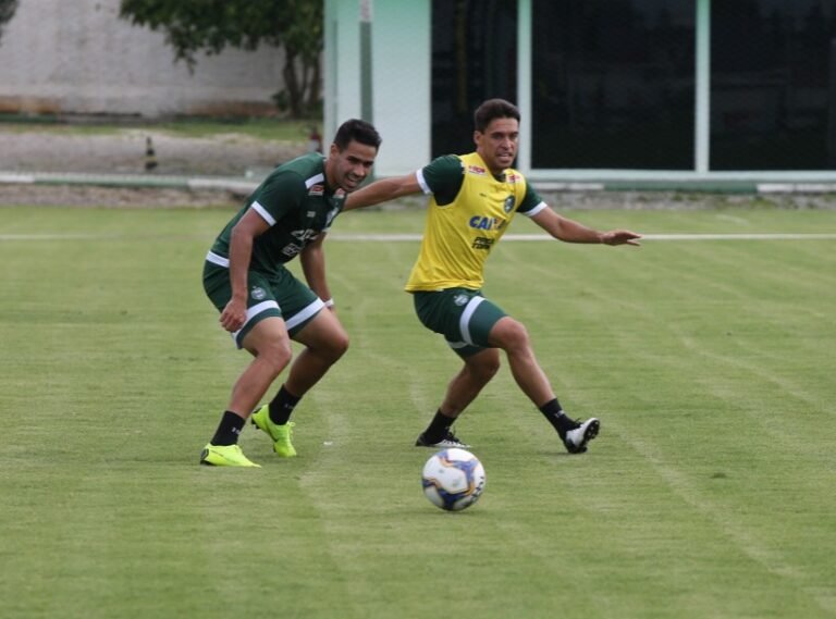 Feliz no Coritiba, Felipe Mattioni quer grande ano no clube paranaense