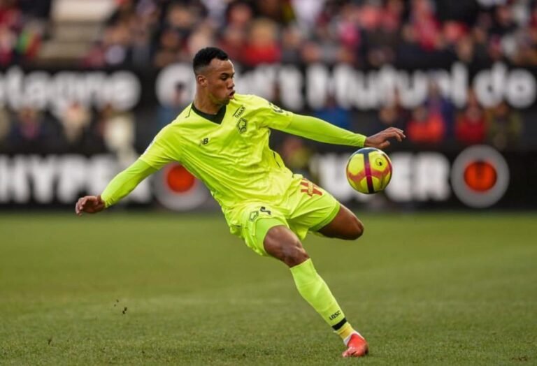 Zagueiro brasileiro chama a atenção na França e é alvo de clubes europeus.