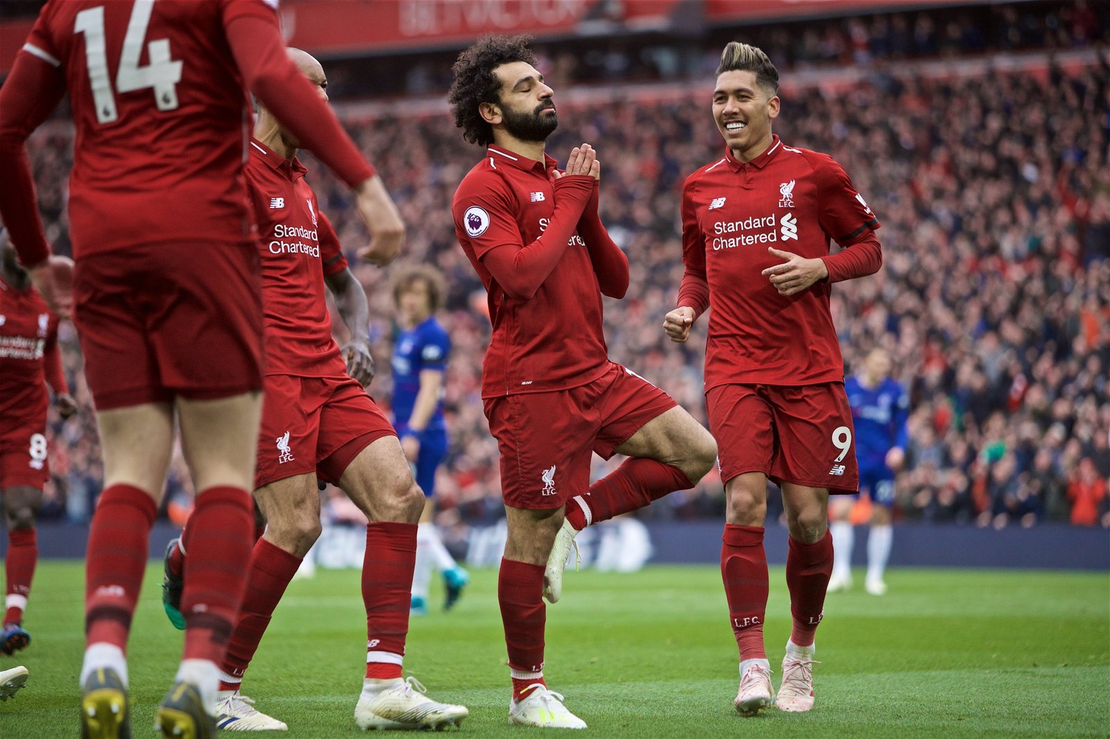 Com segundo tempo mortal, Liverpool vence Chelsea