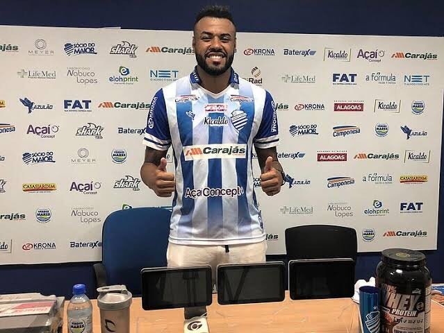 Cassiano comemora conquista do estadual com o CSA e foca em grande Brasileirão com o Azulão em 2019