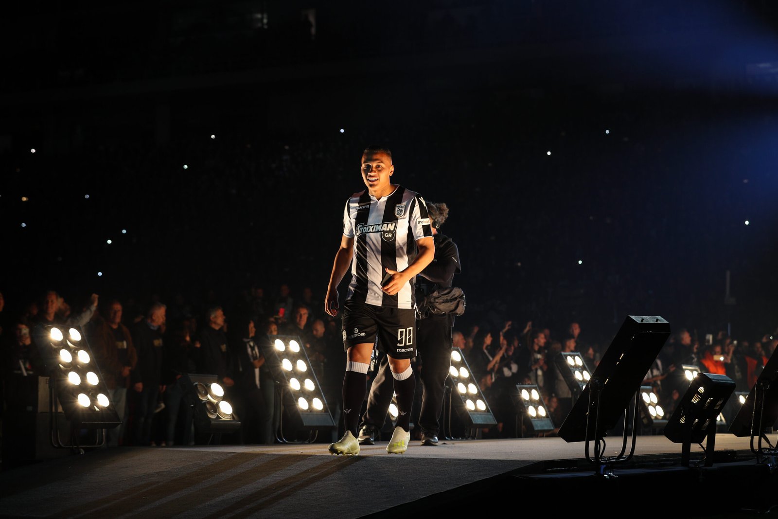 Léo Jabá pode faturar segundo título da temporada com o PAOK