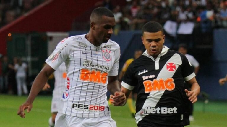 Vasco empata com o Corinthians e pontua pela primeira vez após três rodadas no Brasileiro