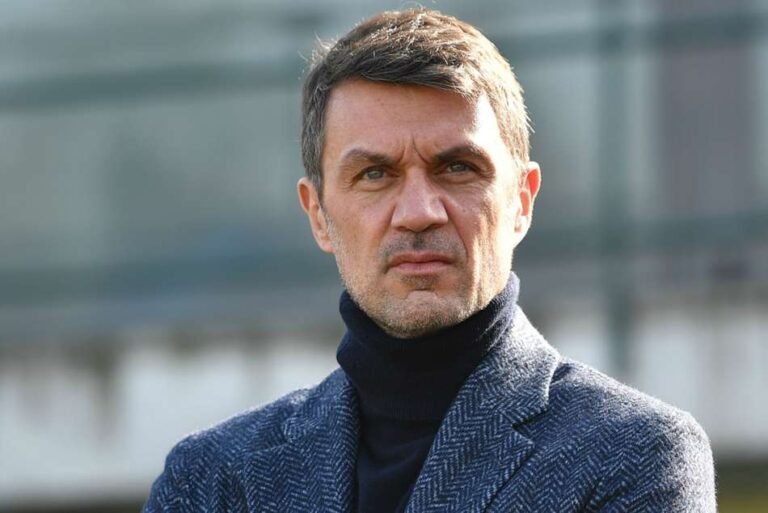 Paolo Maldini é anunciado como novo diretor-técnico do Milan