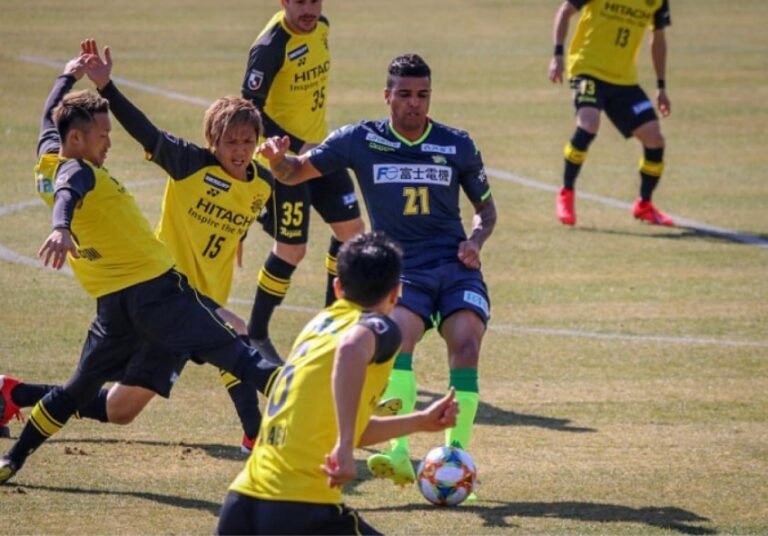 Ex-Vitória, Alan espera boa sequência do JEF Chiba