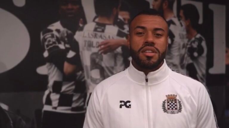 Cassiano assina com o Boavista e espera fazer grande temporada no futebol português