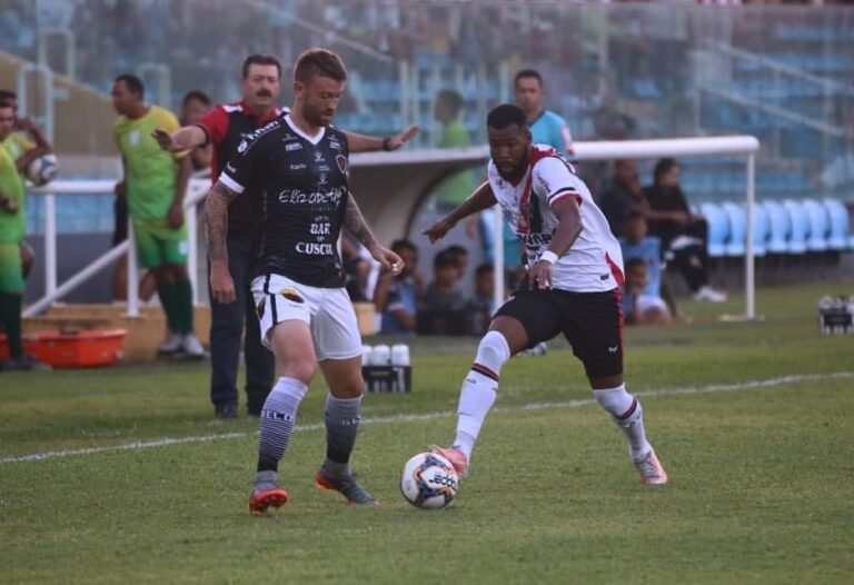 Neuton espera Botafogo-PB ligado para iniciar sequência em busca de classificação na Série C