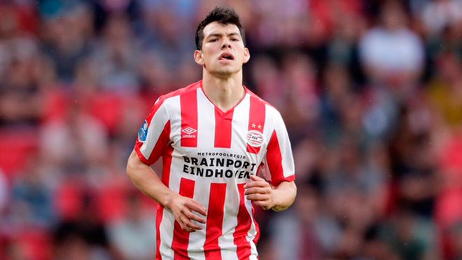 Napoli acerta a contratação do atacante mexicano Hirving Lozano