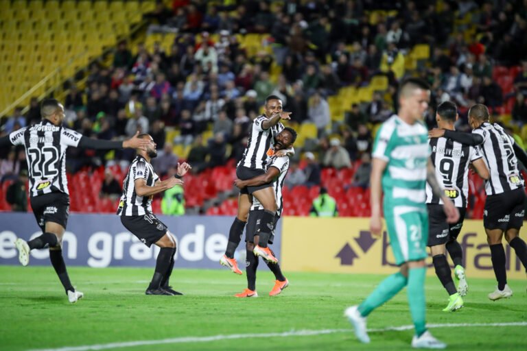 Classificado! O Galo elimina o La Equidad e é semifinalista da Copa Sul-Americana