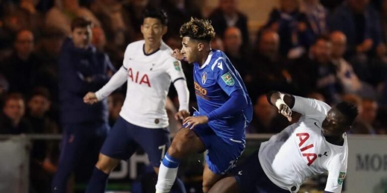 Colchester United, o azarão que eliminou duas equipes de Premier League