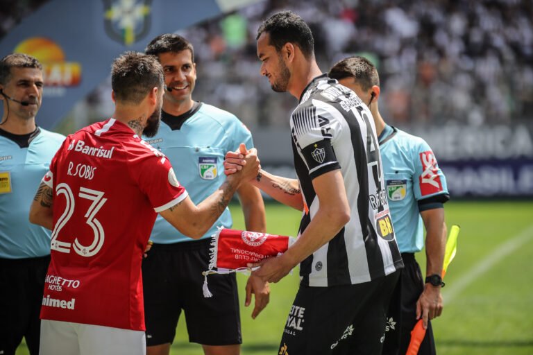 Galo 1, Inter 3: alvinegro chega a 5ª derrota seguida no Brasileirão