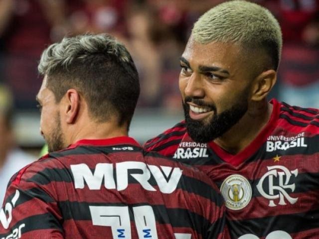 Flamengo vence o Cruzeiro no Mineirão. Segue o líder! Para o Cruzeiro, segue a crise.