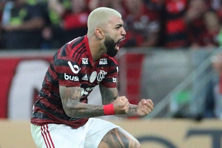 A lei do ex funcionando a favor do Flamengo