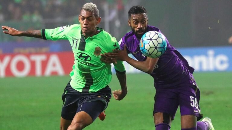 Dupla brasileira decide pelo Jeonbuk na K-League e ajudar equipe a voltar à liderança da competição