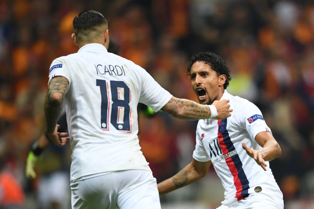 PSG vence o Galatasaray e dispara na liderança