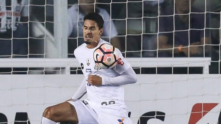 Mais um clube europeu entra na disputa por Lucas Veríssimo para 2020