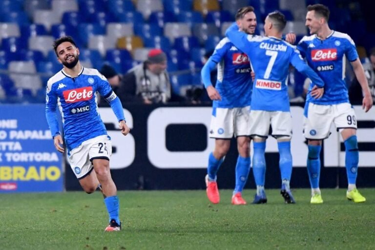 Será uma mudança de atitude Napoli?