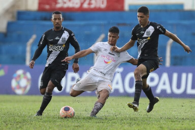 Santos eliminado da Copinha