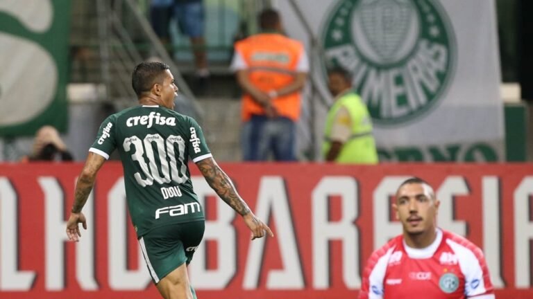 Palmeiras vence Guarani em noite de homenagens a Dudu