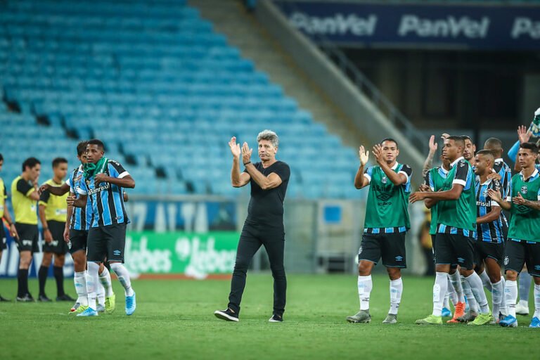 Um Grêmio de mão cheia: Vitória e estreias marcaram a goleada na Arena