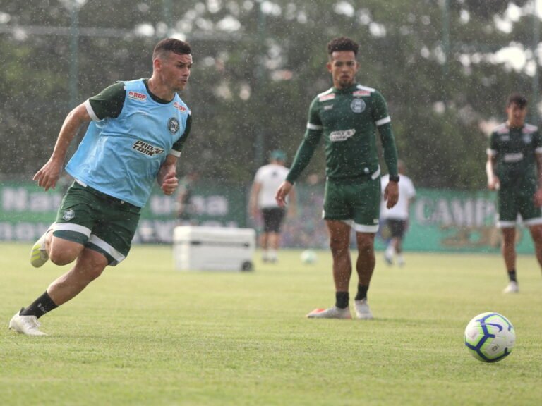 Coritiba busca classificação e autoafirmação em Manaus