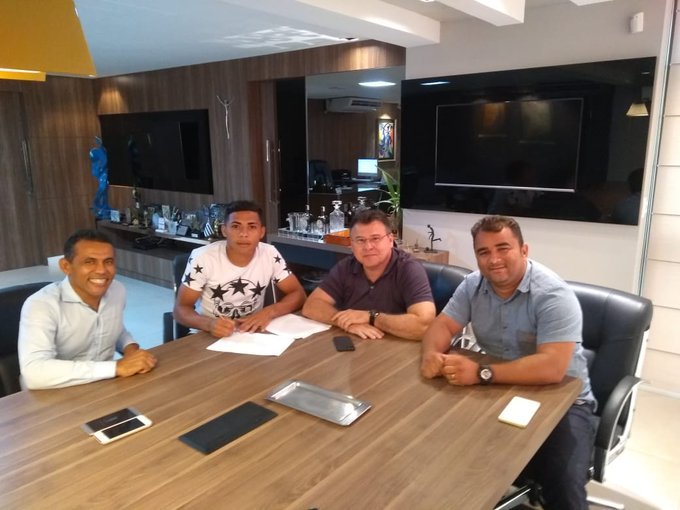 Primeiro reforço do segundo semestre no Ceará Sporting Club