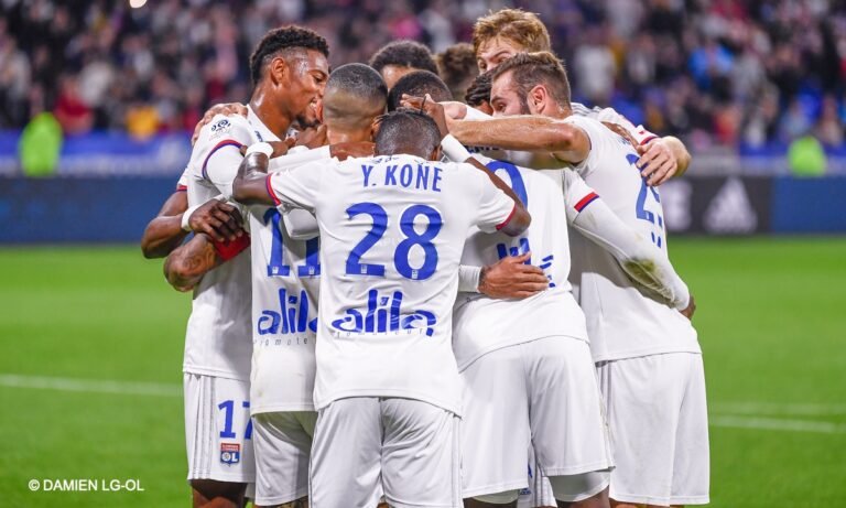 Lyon se prepara para enfrentar a Juventus na Champions League