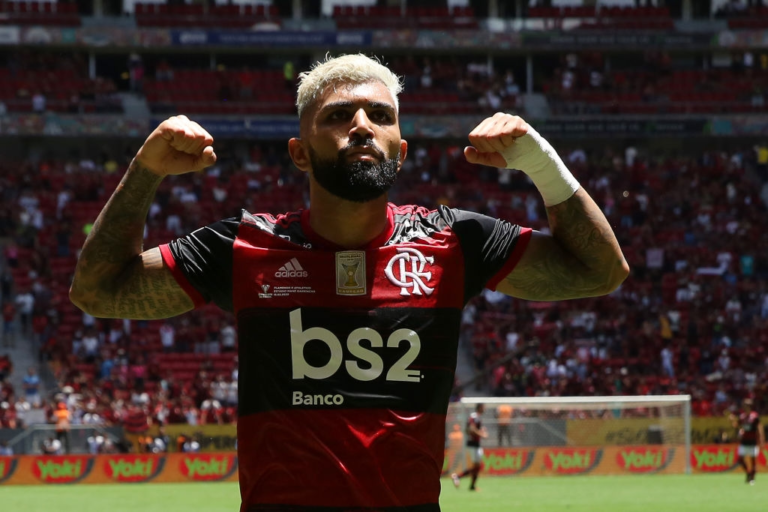 Com vitória por 3-0, o Flamengo sagra-se campeão da Supercopa do Brasil