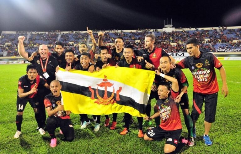 DPMM FC, o atual campeão de Cingapura e Brunei que já jogou também a Liga da Malásia