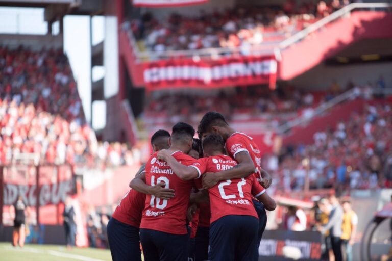 Independiente divulga os 30 nomes para a Sul-Americana