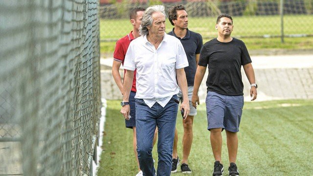 Jorge Jesus volta a Portugal