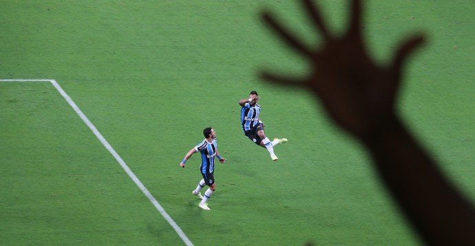 Histórias do Imortal: Relembre o inesquecível Gre-Nal dos 5X0.