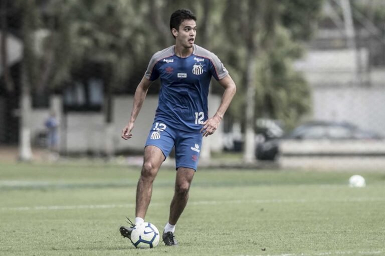 Santos é acionado novamente na Fifa por não pagamento