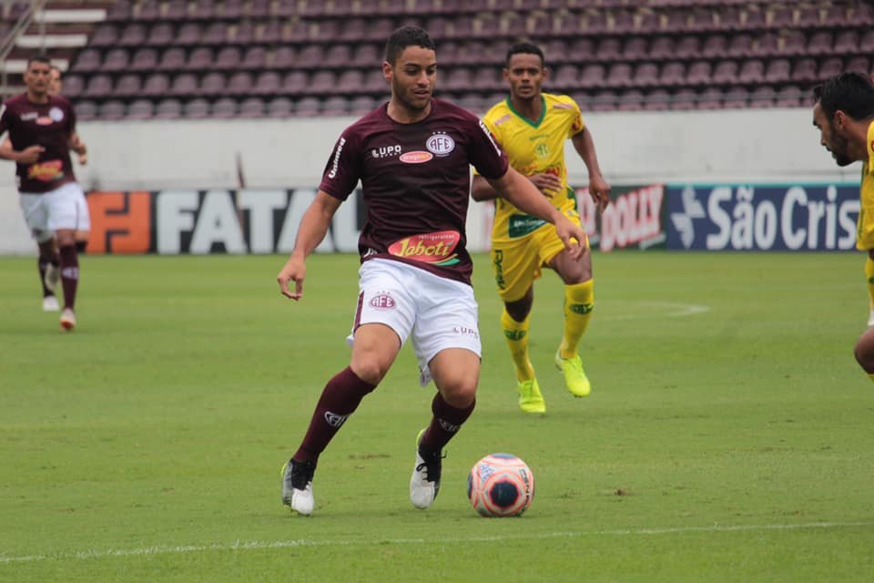 Felipe Ferreira destaca expectativa para voltar as atuações pela Ferroviária