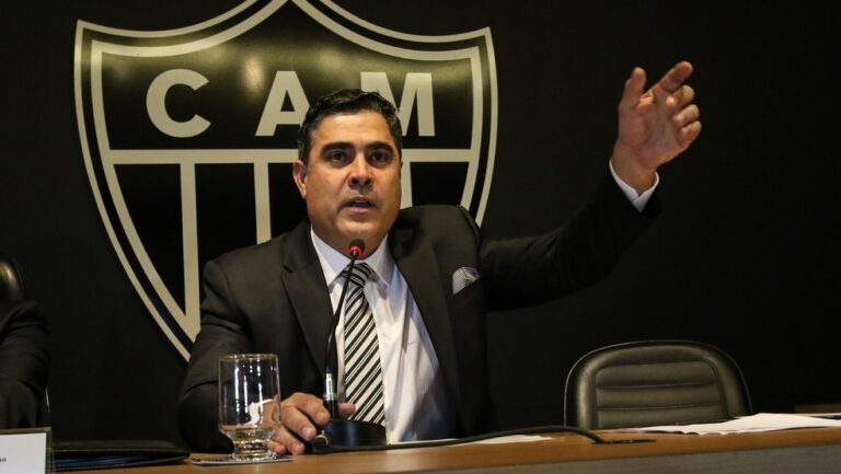Galo demite mais de 50 funcionários durante a pandemia