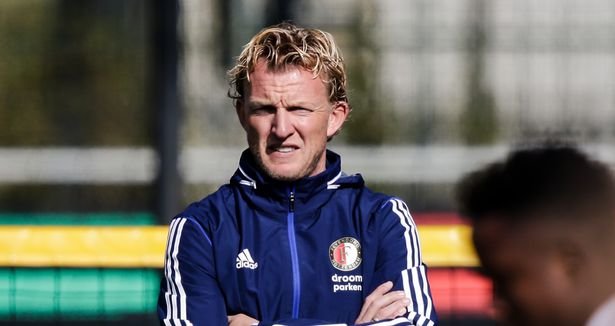 Pelo divórcio: Dirk Kuyt está de saída do comando técnico do Feyenoord sub-19