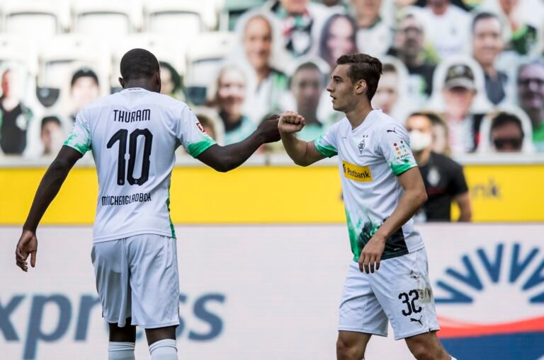 Borussia Mönchengladbach enfrenta Freiburg pela 30° rodada da Bundesliga