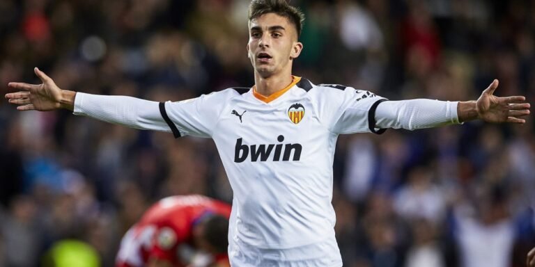 Juventus mantém interesse em Ferran Torres