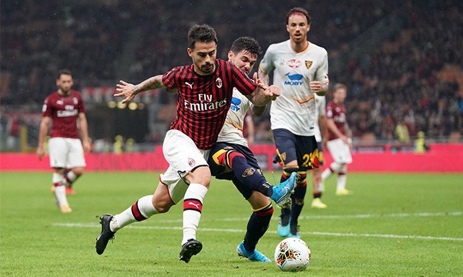 Milan vai ao sul enfrentar o Lecce na volta do Campeonato Italiano