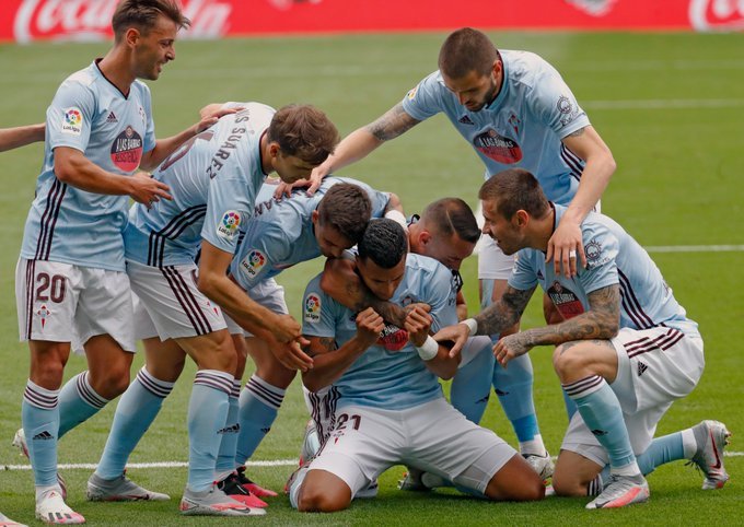 Com direito a ‘golito de Nolito’, o Celta de Vigo massacra Alavés e ganha vida extra na briga pelo rebaixamento