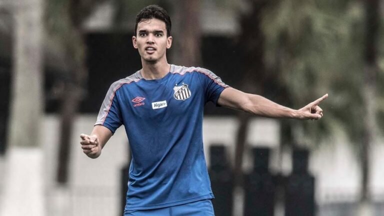 FIFA ordena Santos pagar clube colombiano